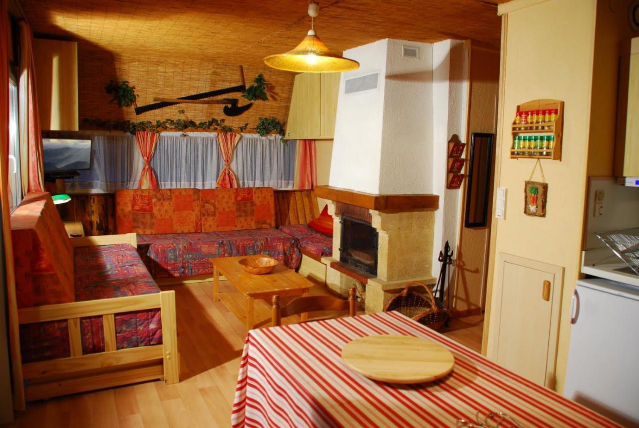 Chalets Des Trois Hetres Пломб'єр-ле-Бен Екстер'єр фото