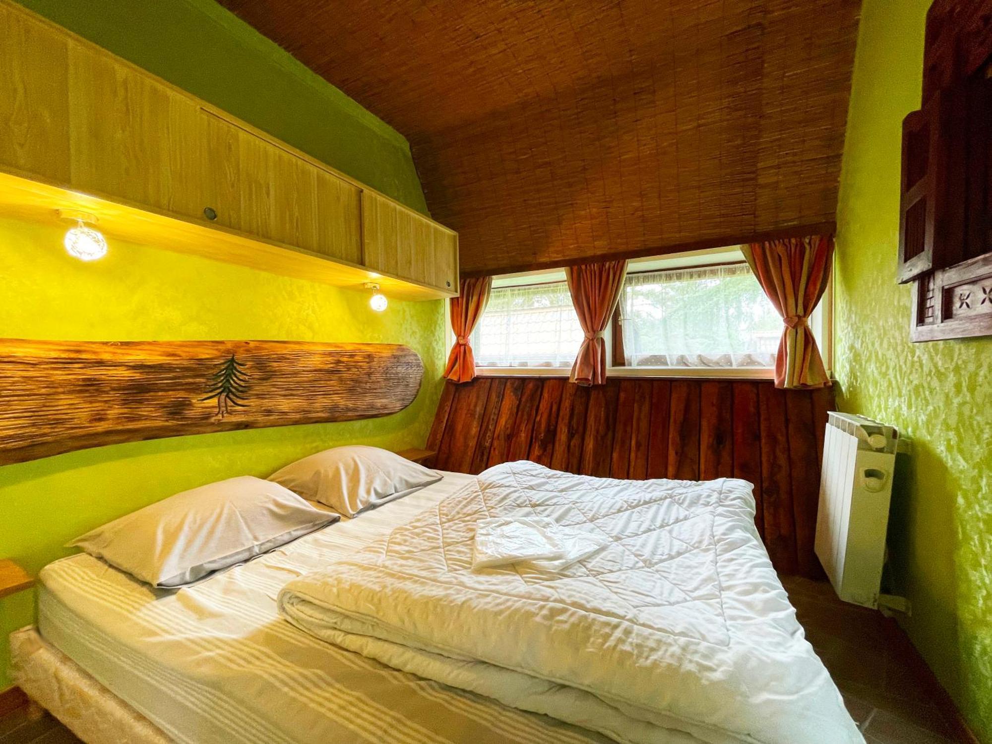 Chalets Des Trois Hetres Пломб'єр-ле-Бен Екстер'єр фото